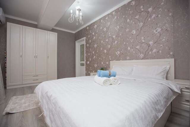 Апартаменты New luxary apartment i the city center Алматы-7